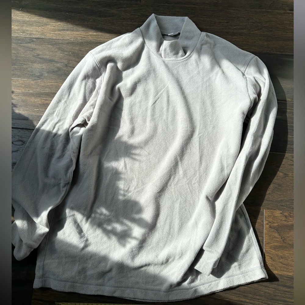 Uniqlo Men’s XL fleece mock neck